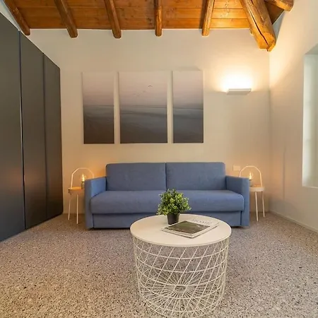 Moderno A 200 Metri Dal Duomo Daire *